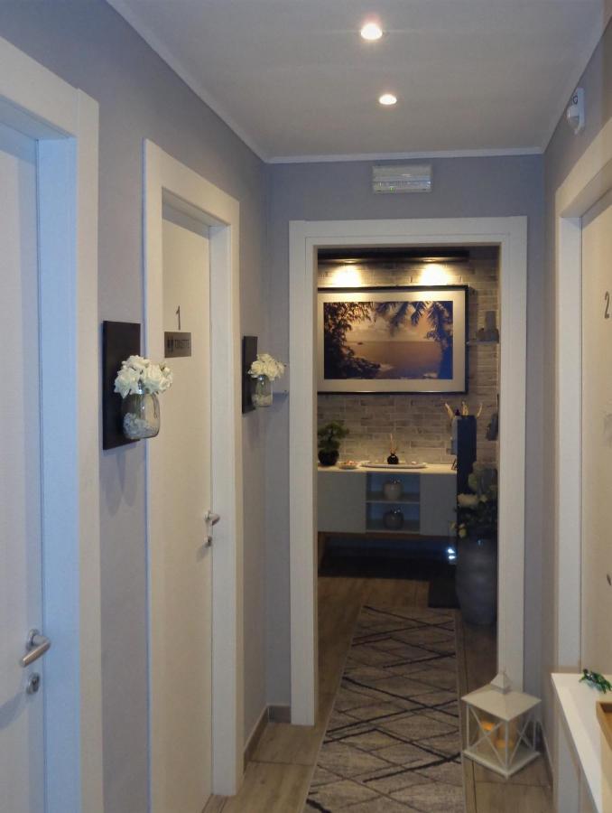 Chloe'S Rooms Cagliari Bagian luar foto